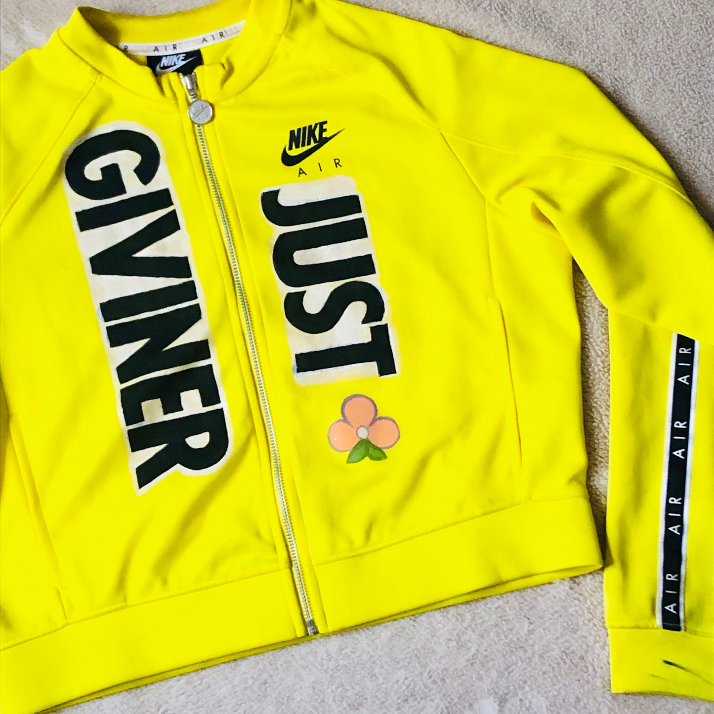 JUST GIVINER Printed Jacket